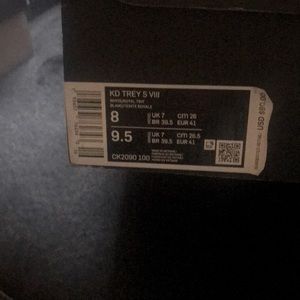 Nike, kids Trey 5 V III Blue White and Grey/ Clear no damage. Gently worn